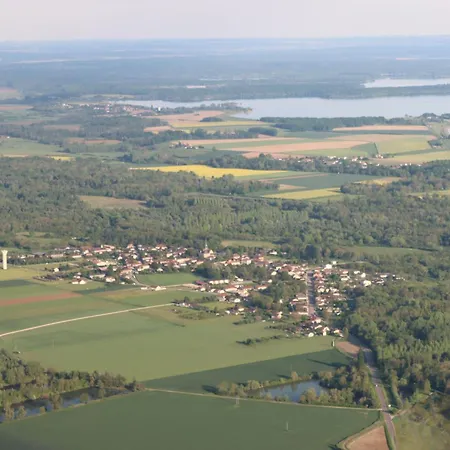 Maison De Village A Deux Pas Du Du Der Larzicourt