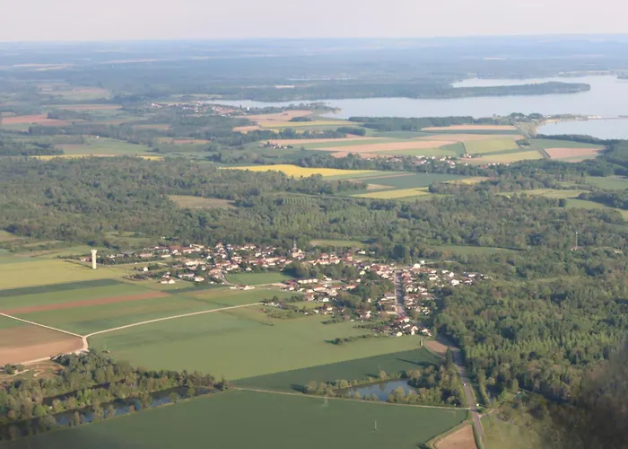 Maison De Village A Deux Pas Du Du Der Larzicourt